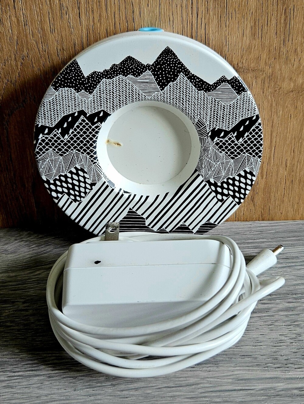 POPSOCKET Wireless Phone Charger To Charge Non Magnetic Popsocket Equipped Phone